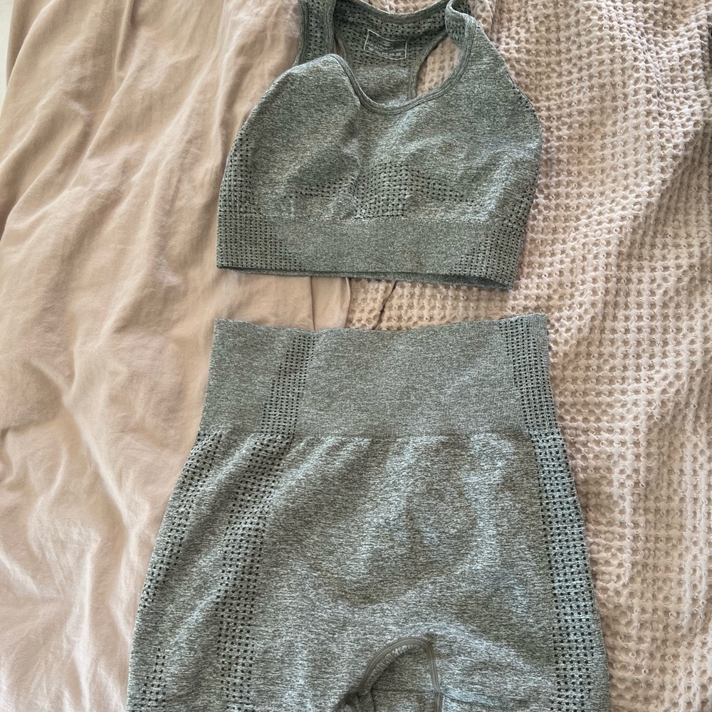 Cute workout set